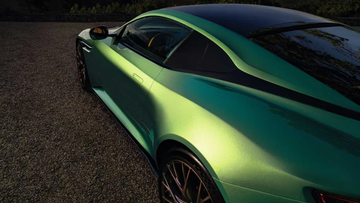 Aston Martin DB12 DB12 Coupe 4.0 V8 auto (21)