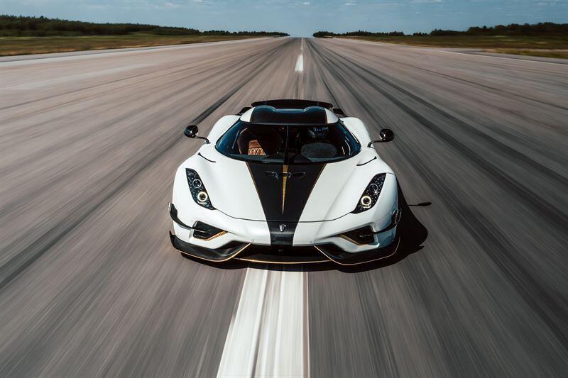 Koenigsegg Regera: il record del mondo da 0 a 400 km all&#039;ora [VIDEO]