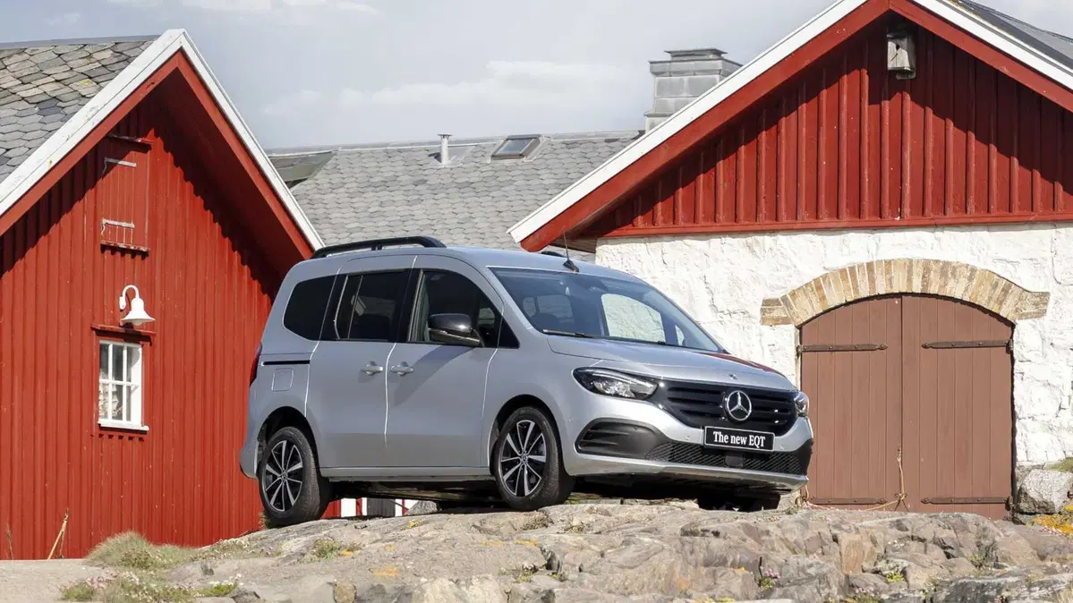 Mercedes-Benz EQT (3)