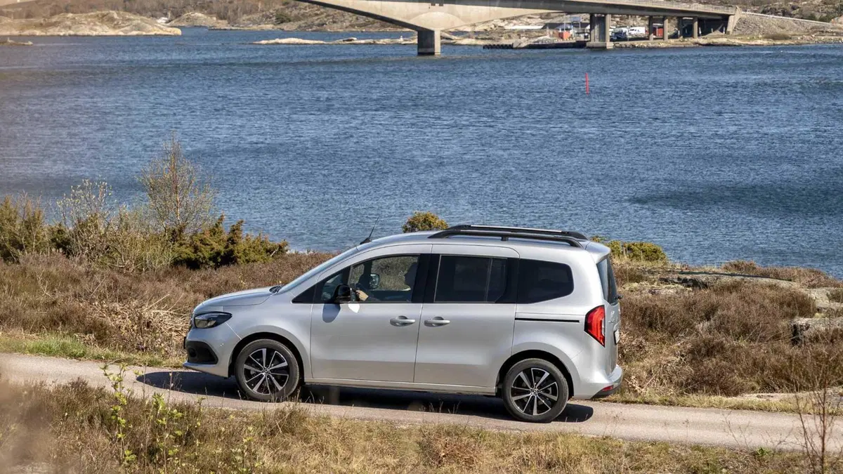 Mercedes-Benz EQT (7)