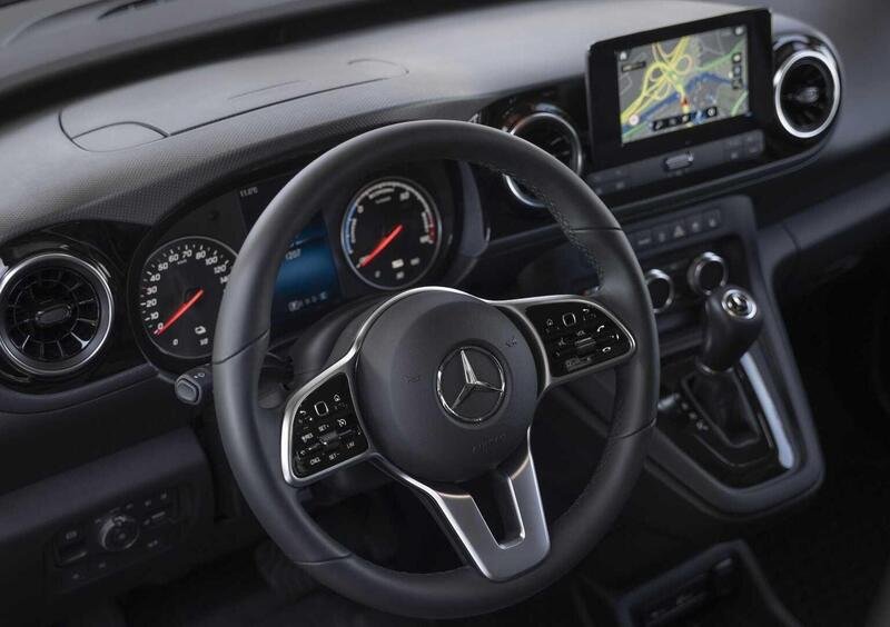 Mercedes-Benz Classe eCitan Furgone (2023->>) (12)