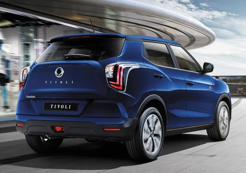 Kg Mobility Tivoli (3)