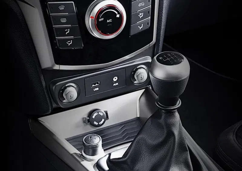 Kg Mobility Tivoli (13)