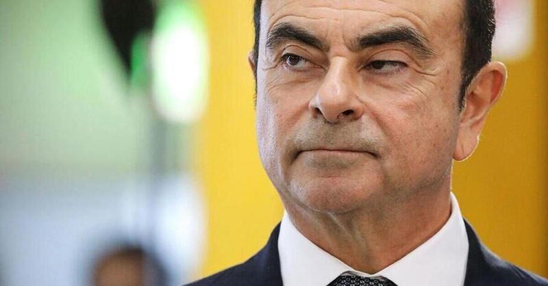 Carlos Ghosn chiede un miliardo di dollari di danni a Nissan