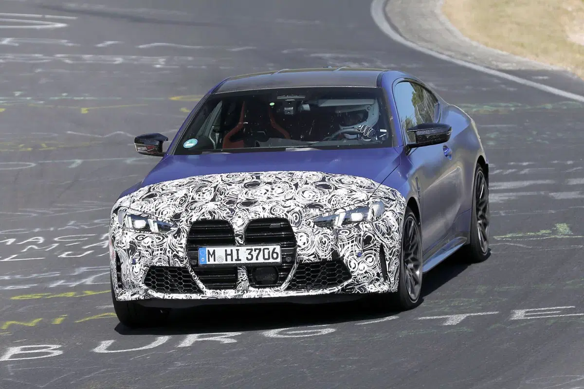 BMW Serie 4 e M4 2023, in arrivo il nuovo facelift [Foto Spia] (12)