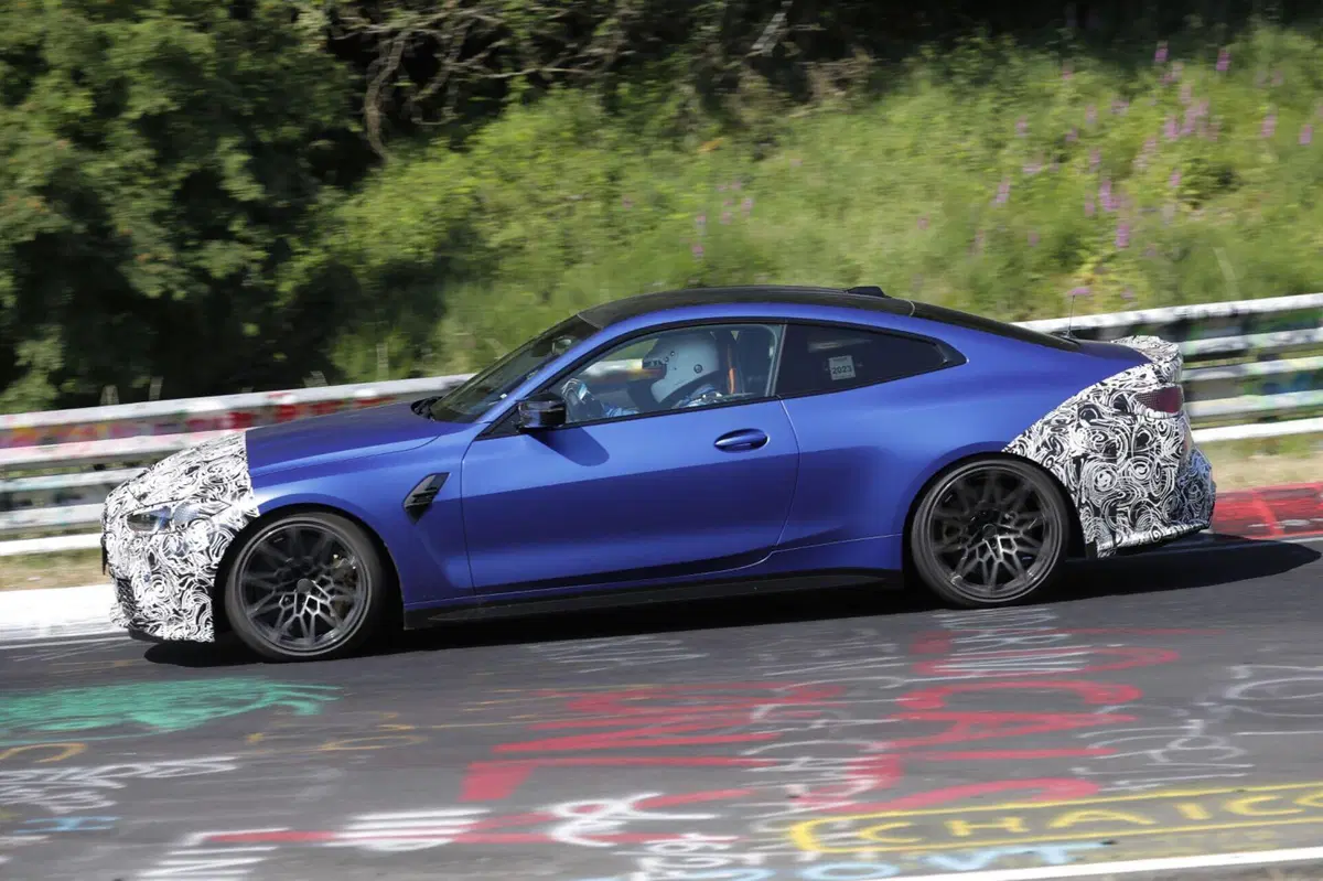 BMW Serie 4 e M4 2023, in arrivo il nuovo facelift [Foto Spia] (13)