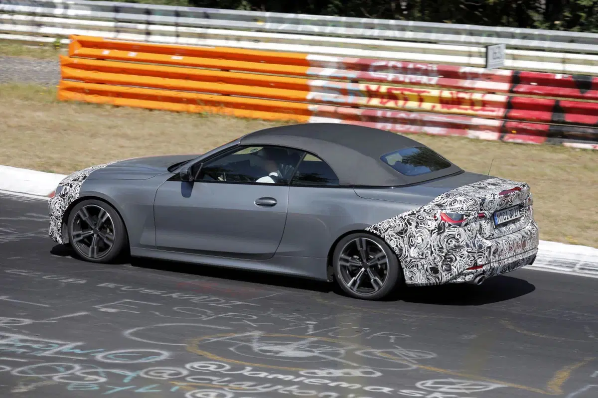 BMW Serie 4 e M4 2023, in arrivo il nuovo facelift [Foto Spia] (18)