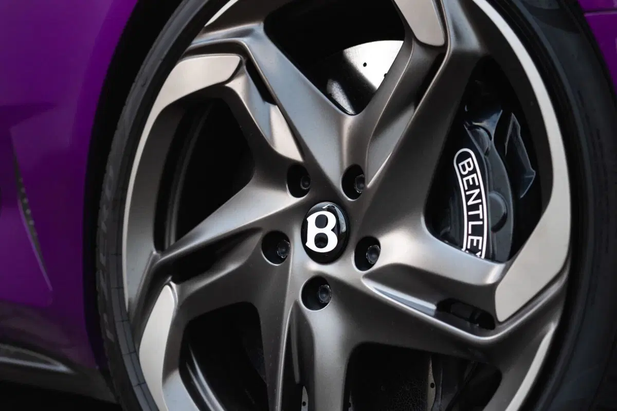 Bentley Batur, sarà l’ultima Bentley con il W12 (10)