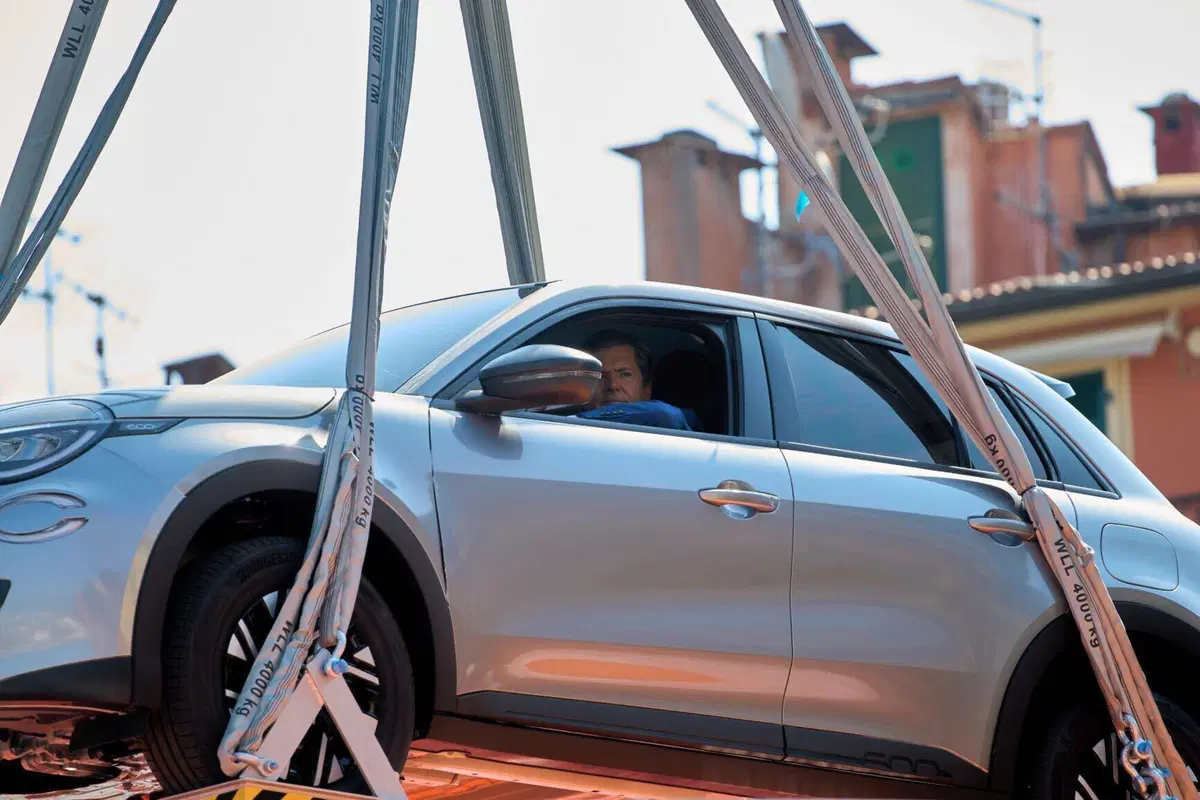 Fiat 600: ecco cosa stava facendo in Liguria [VIDEO] (3)