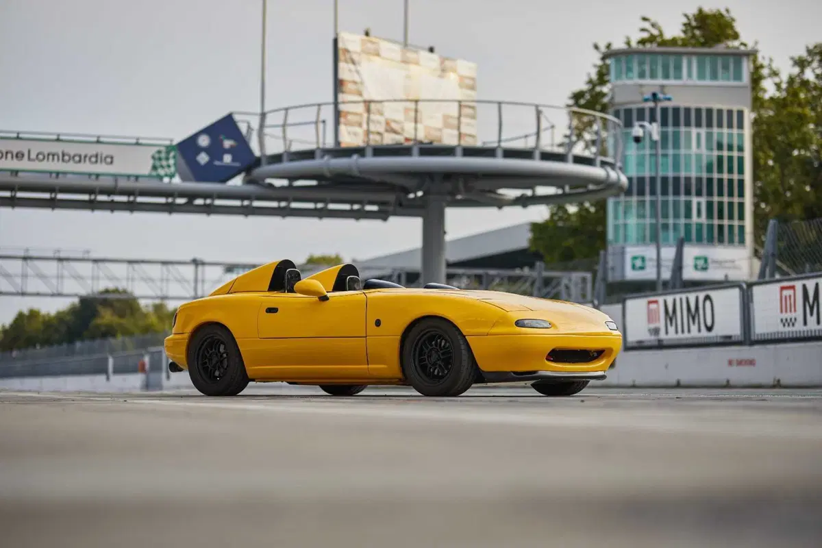 Gorgona fa la barchetta NM+ biposto, su base Mazda MX-5