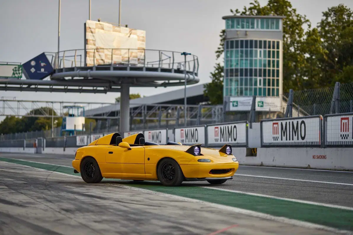 Gorgona fa la barchetta NM+ biposto, su base Mazda MX-5 (10)