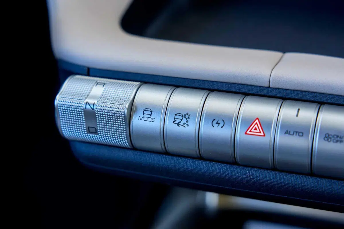 BYD Dolphin: il crossover cinese si presenta sul mercato europeo (4)