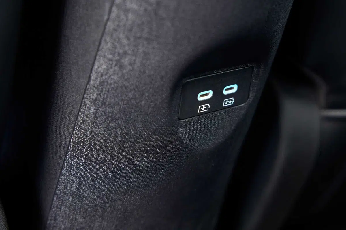BYD Dolphin: il crossover cinese si presenta sul mercato europeo (18)