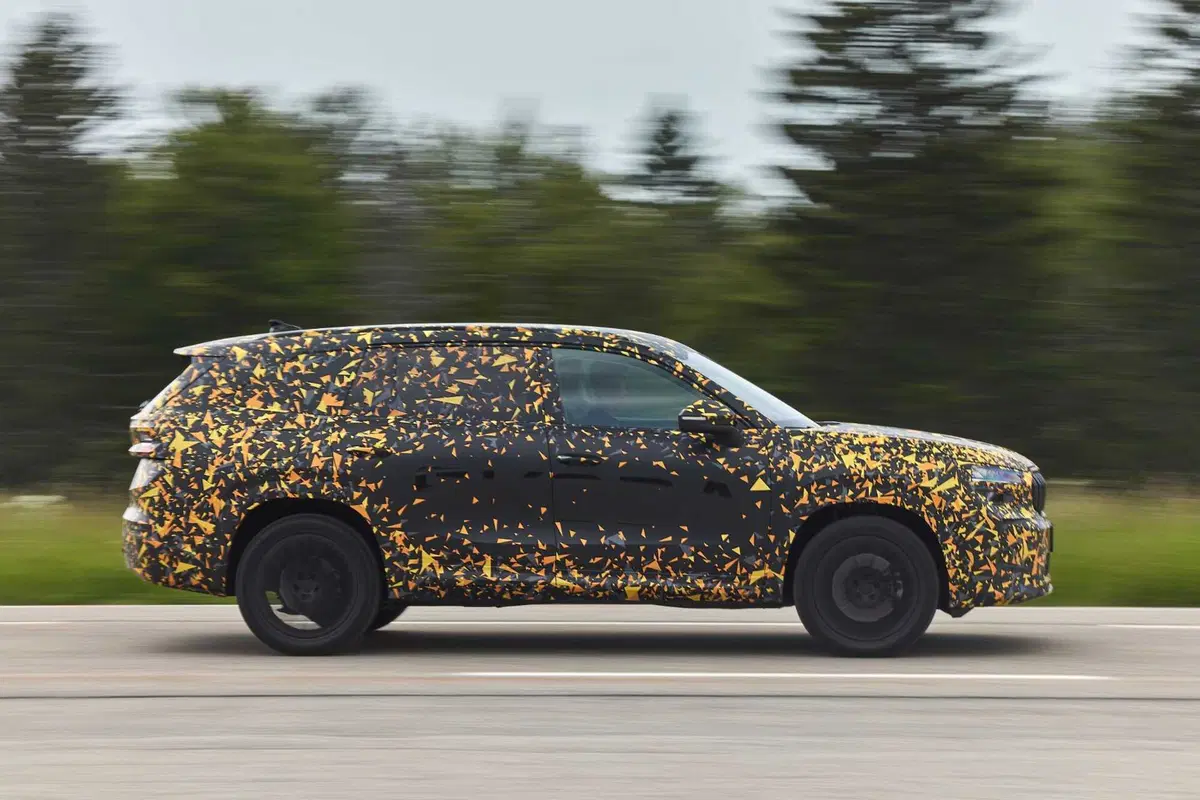 Nuova Skoda Kodiaq 2024: l'abbiamo vista e guidata in anteprima! (8)