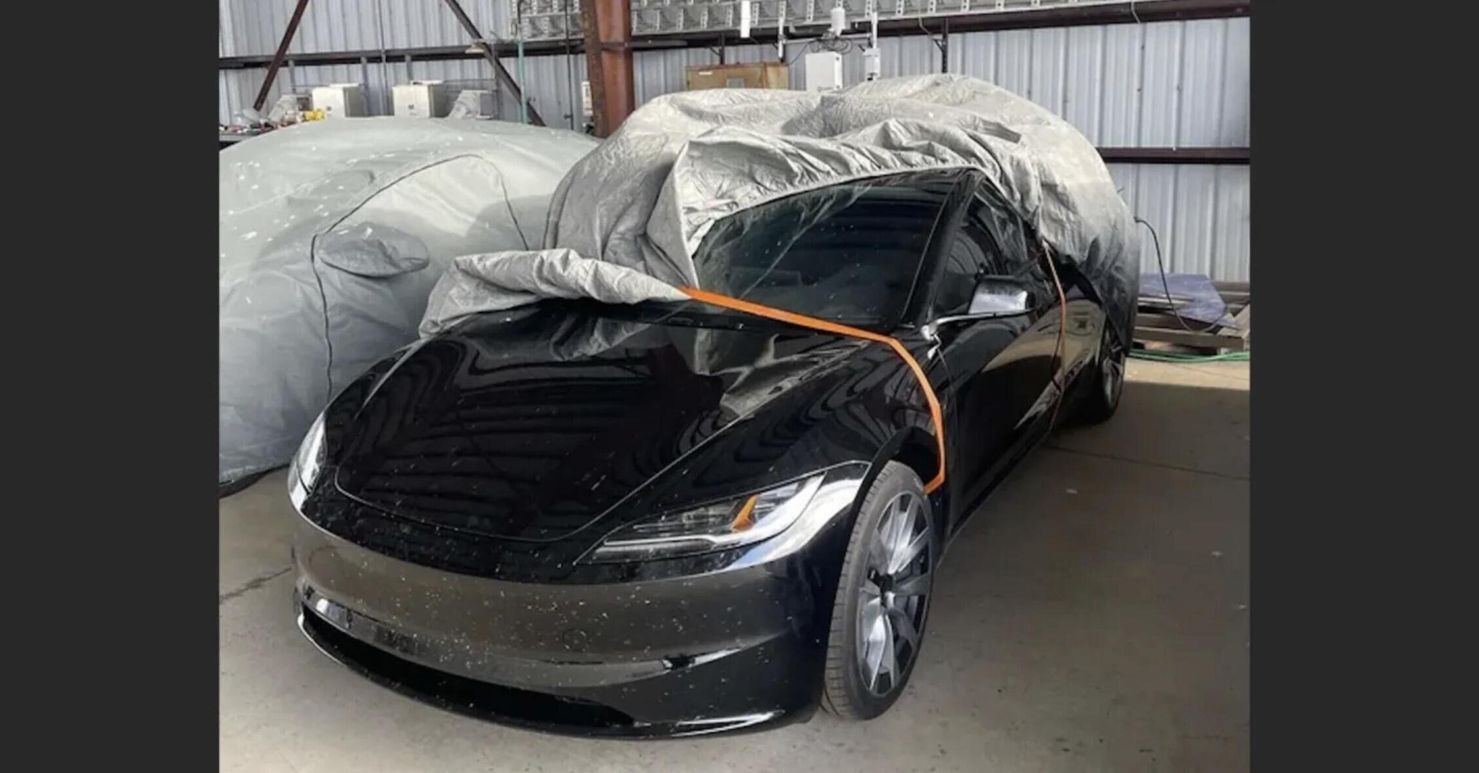 Tesla Model 3 Highland: sterzo by wire e led RGB per le luci, pazzesco