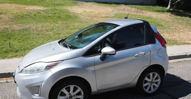 Ford Fiesta in versione "tascabile", &egrave; veramente orrenda  