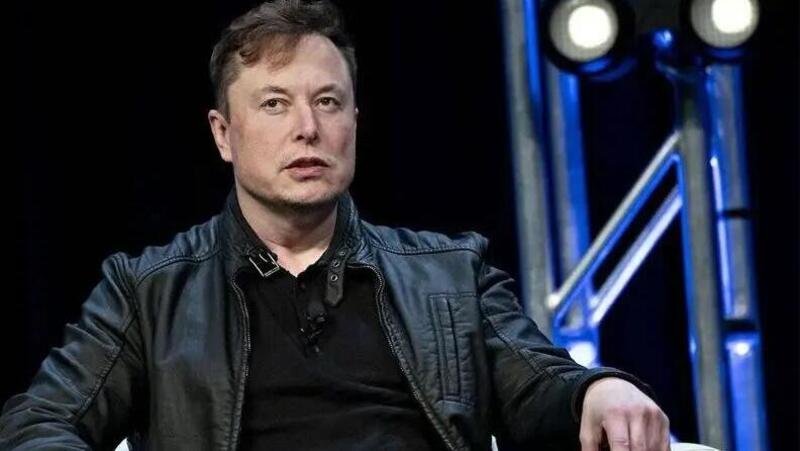 Elon Musk e la pizza cotta a legna: &quot;&Egrave; un&#039;idiozia abolire i forni&quot; 