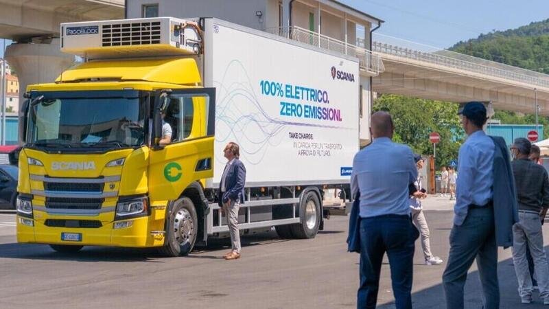 Scania, ricarica 100% da fonti rinnovabili a Vado Ligure