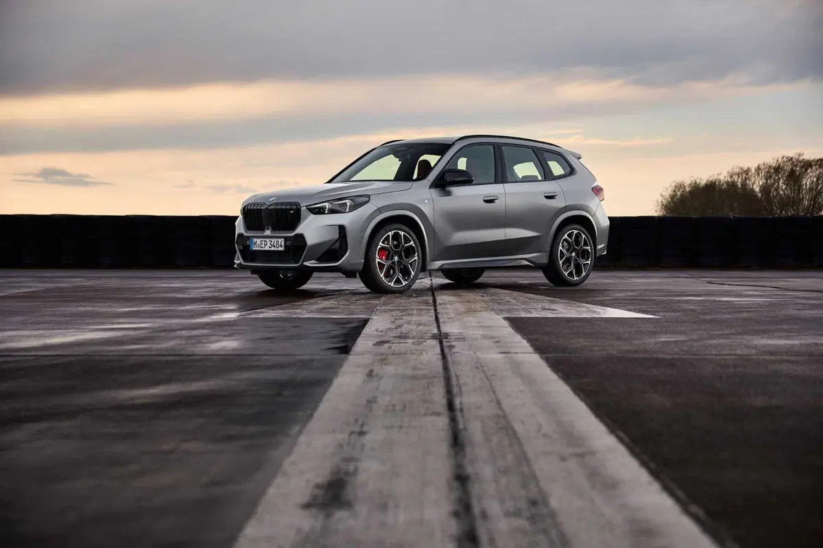 BMW X1 M35i xDrive, 300CV di prestazioni (2)
