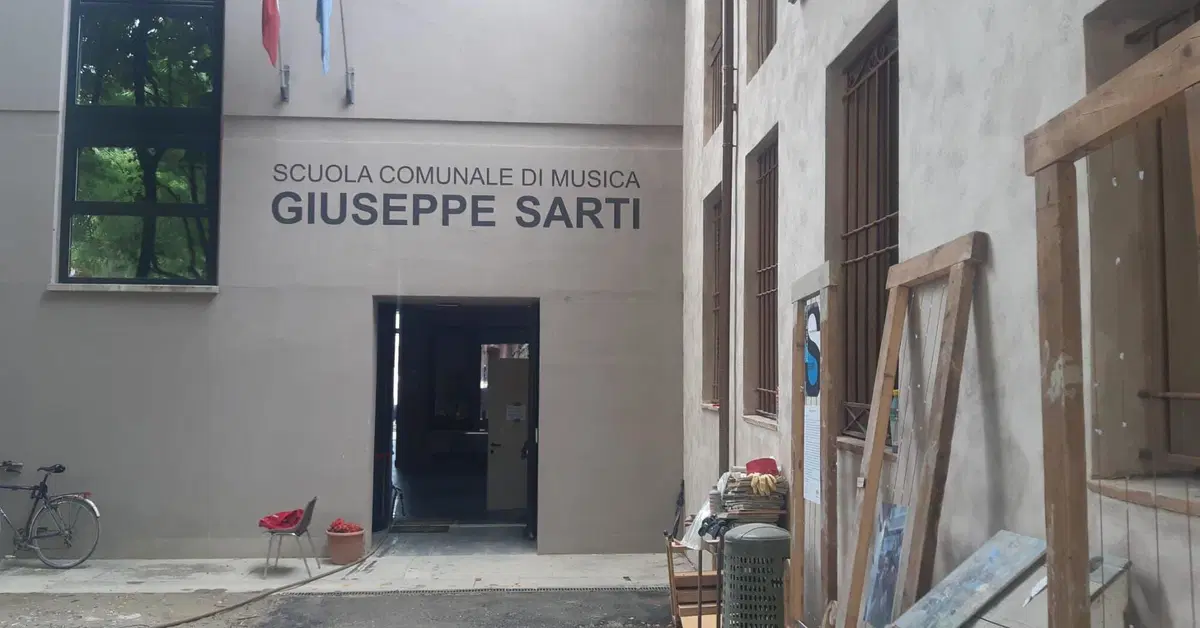 BMW, 500.000 euro a Save the Children per l'Emilia-Romagna