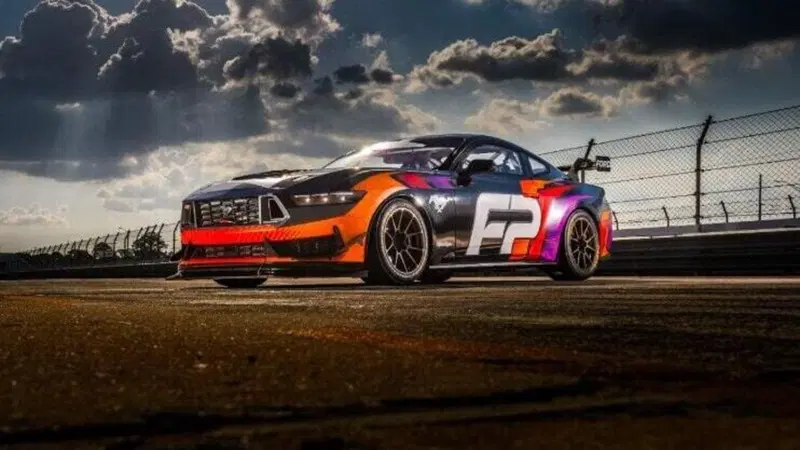 Ford: la nuova Mustang GT4 &egrave; a Spa