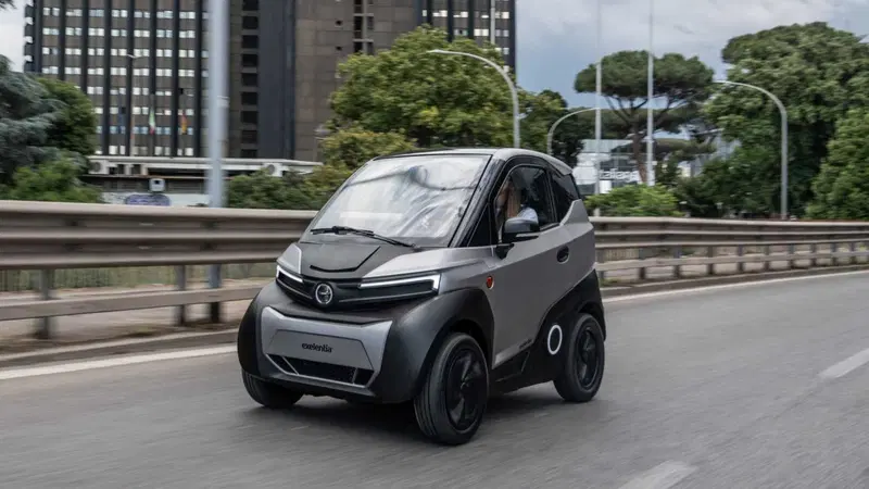 Silence S04 S04 Nano Car L6e 2batteria