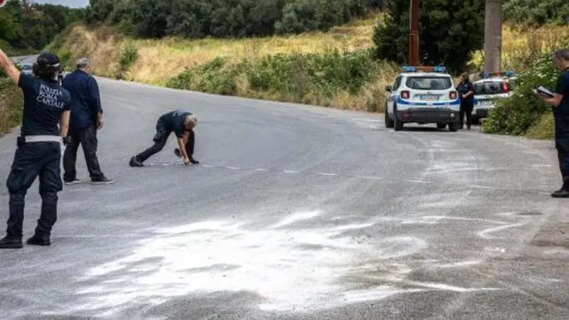 Tesla Model Y contro Lancia Y: allora ditelo che c'&egrave; un complotto