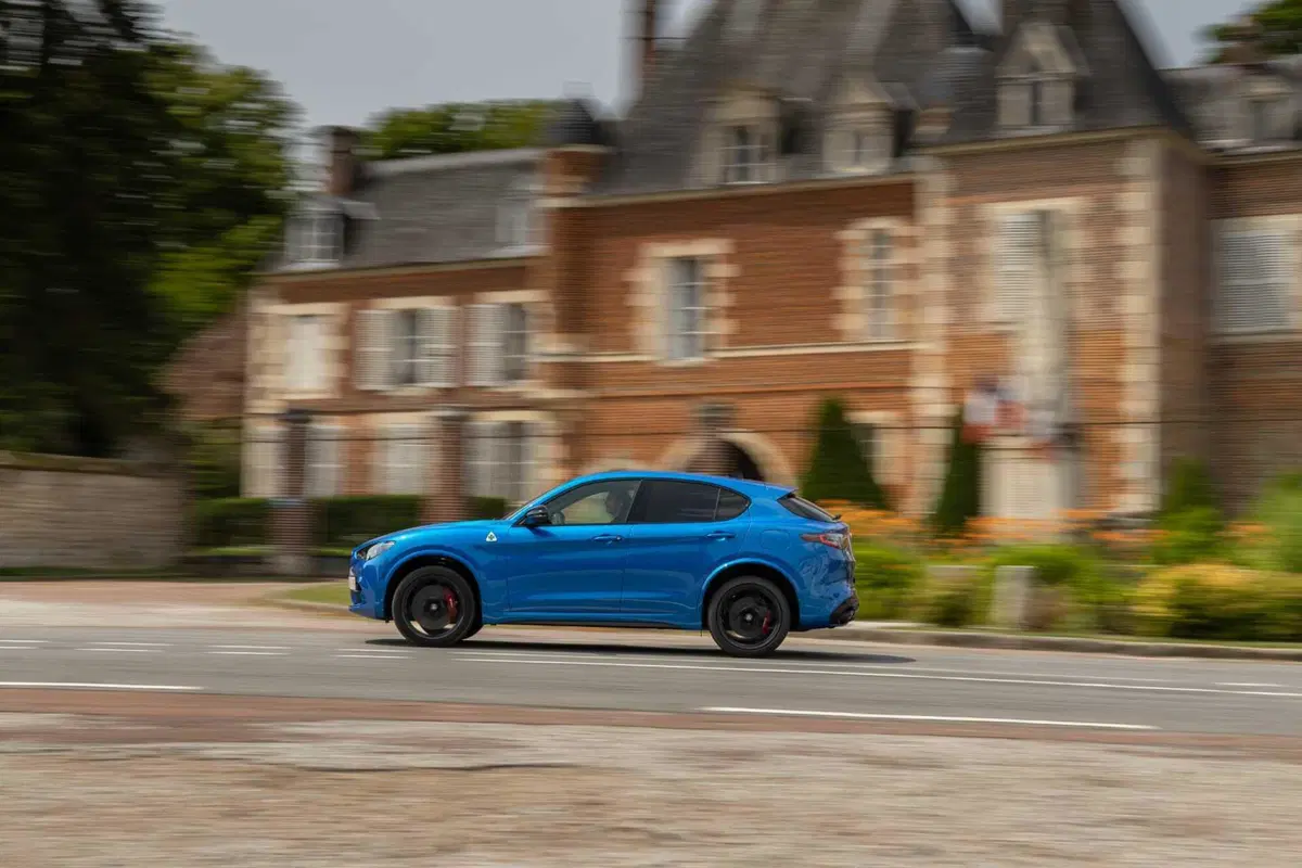 Alfa Romeo Stelvio: 