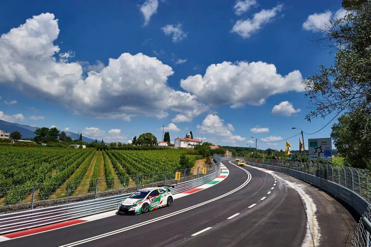 WTCC 2016, Portogallo, Main Race (5)
