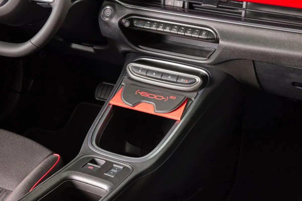 Fiat 600: ora è ufficiale, sarà 100% elettrica e anche ibrida [VIDEO] (8)