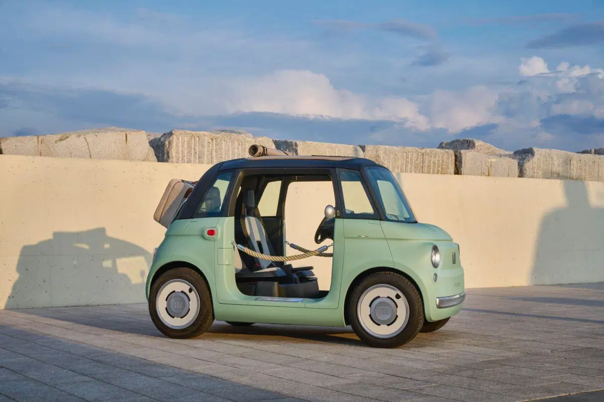 Fiat Topolino: sarà con e senza porte, ecco com’è fatta [VIDEO] (23)