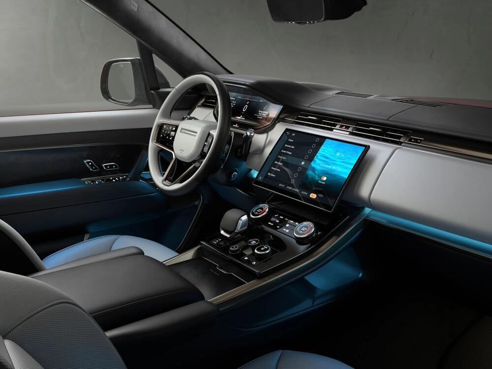Il posto guida della nuova Range Rover Sport 2023