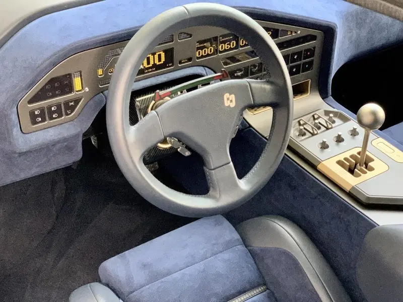 Plancia restomod Eccentrica Lamborghini Diablo