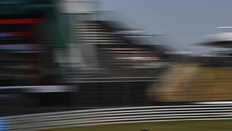 F1 GP Gran Bretagna 2023, Risultati FP2: Verstappen 1&deg; davanti a Sainz e Albon. Ferma ai box la Ferrari di Leclerc