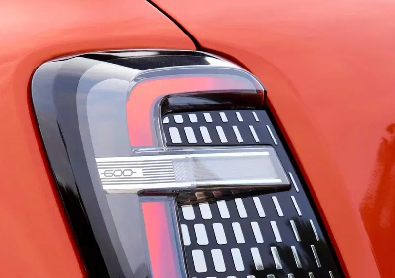 Fiat 600e (11)