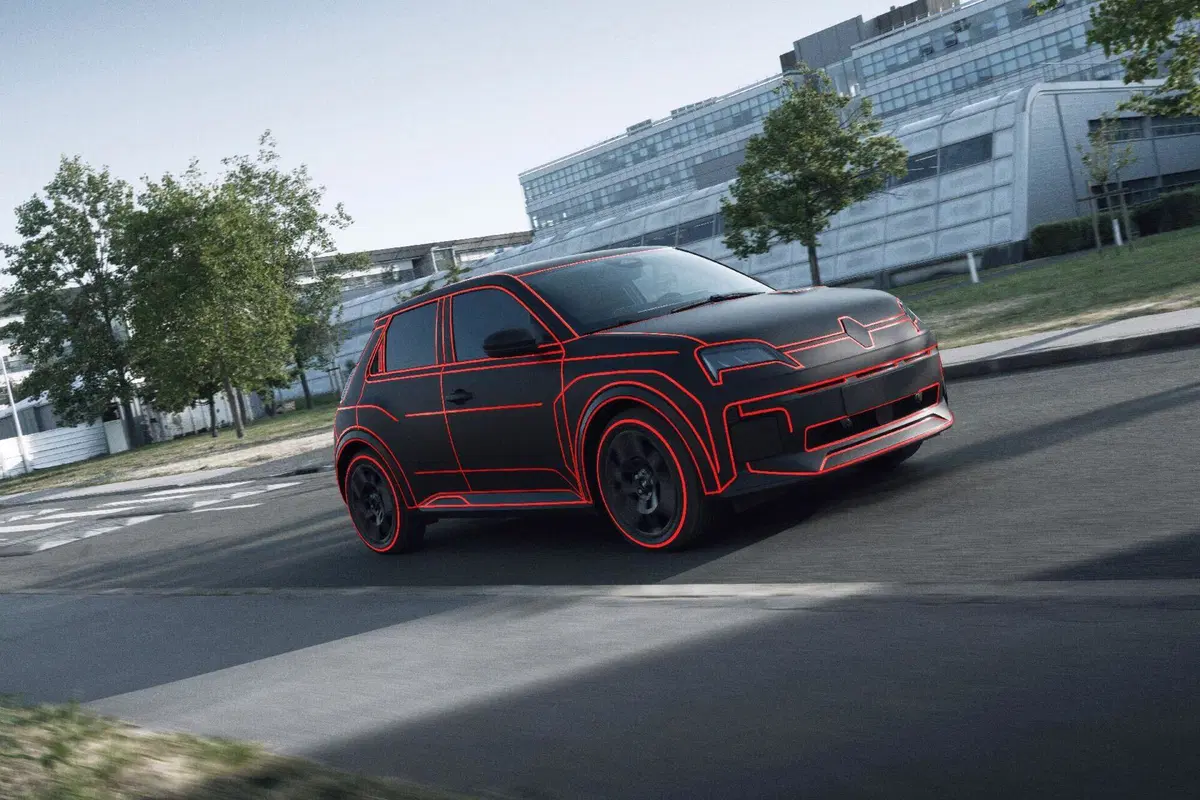 Renault R5: la produzione della nuova elettrica è iniziata  (9)