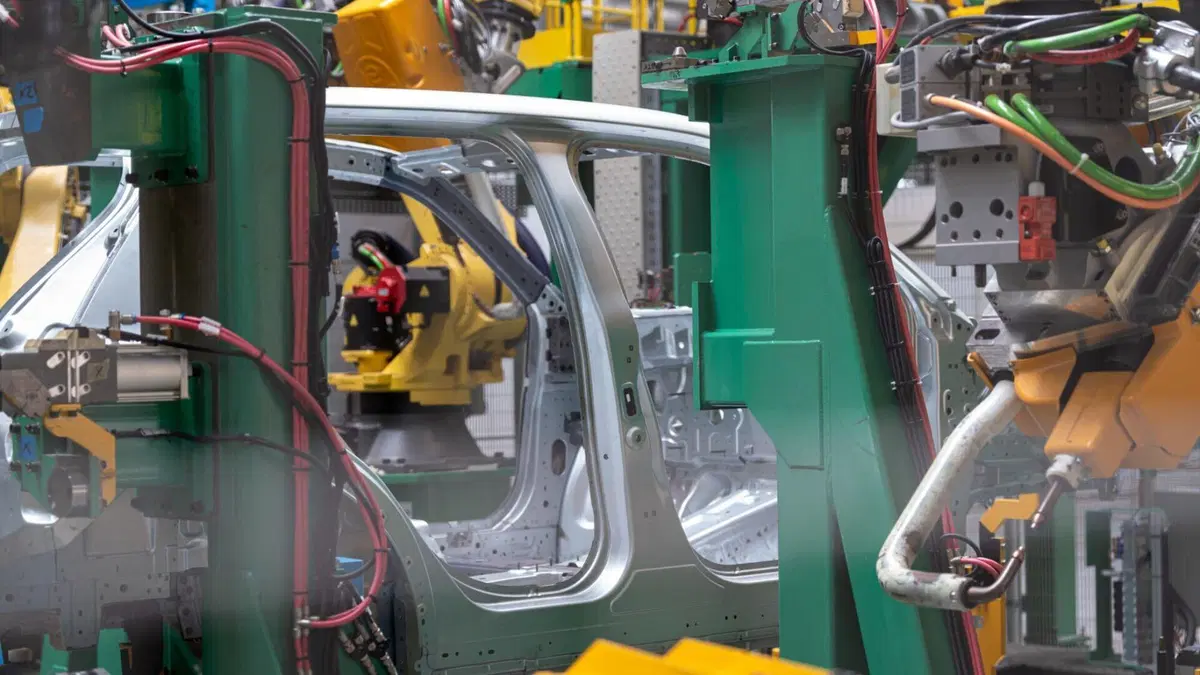 Renault R5: la produzione della nuova elettrica è iniziata  (10)