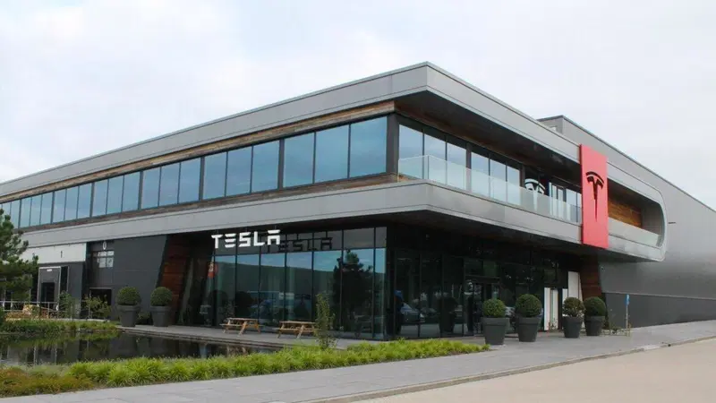 Fake news scambiate per vere: in Olanda "addio" alle auto elettriche?