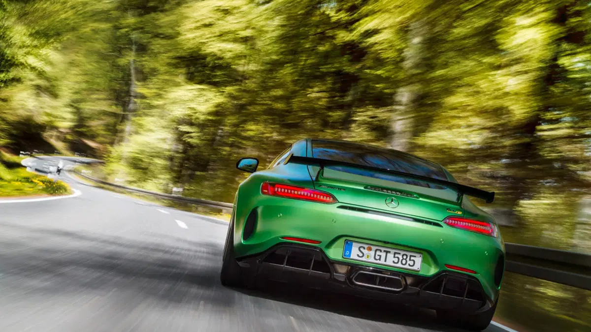 Mercedes AMG GT R, la GT da 585 CV (14)