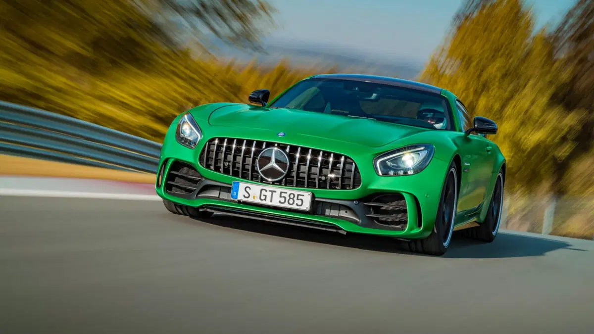 Mercedes AMG GT R, la GT da 585 CV (19)