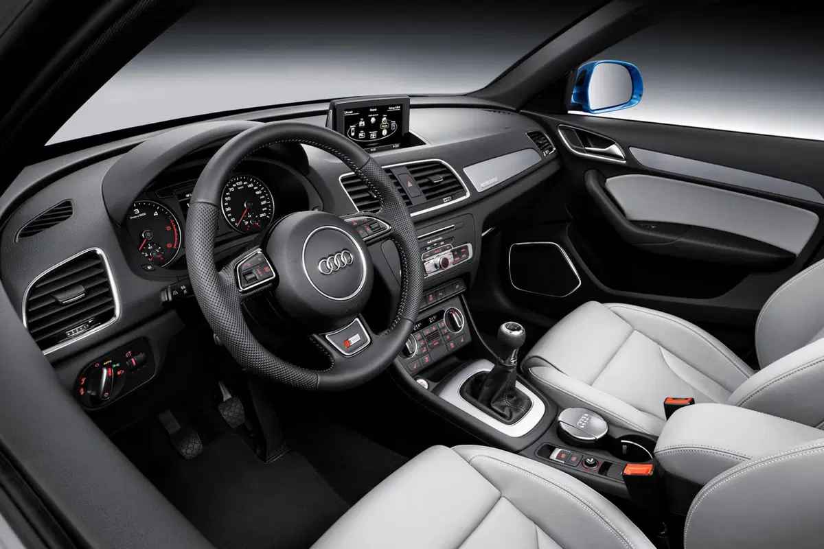 Audi Q3 2.0 TFSI quattro (5)