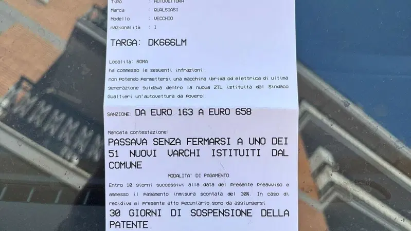 Sei povero, quindi multa: a Roma il comitato anti ZTL "sanziona" le auto vecchie