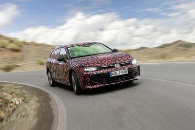 Volkswagen Passat 2024, il ritorno della classica station wagon [VIDEO]
