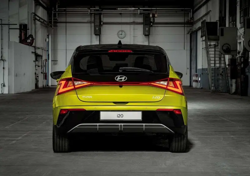 Hyundai i20 (2020-->>) (4)