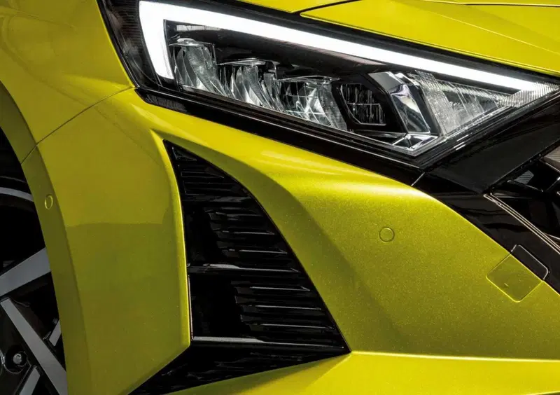 Hyundai i20 (2020-->>) (9)