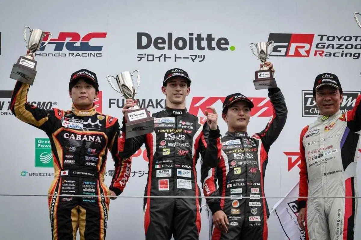 Superformula Light. Enzo Trulli: Bis al Fuji in gara 3 dalla pole alla vittoria e giro veloce (5)