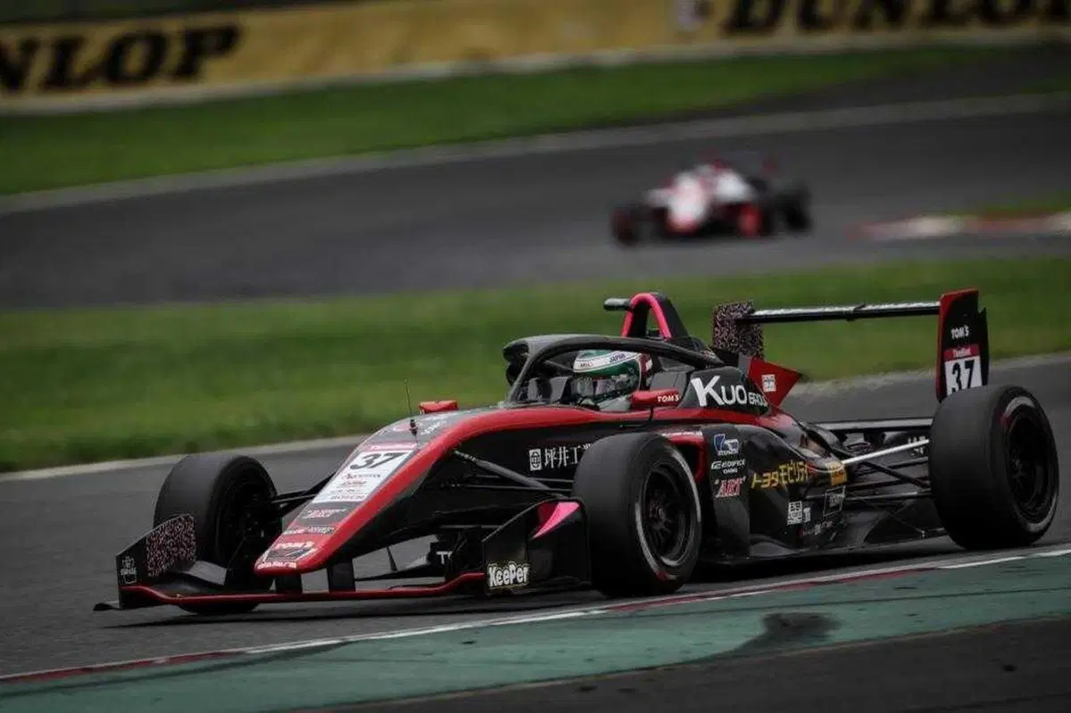 Superformula Light. Enzo Trulli: Bis al Fuji in gara 3 dalla pole alla vittoria e giro veloce (20)