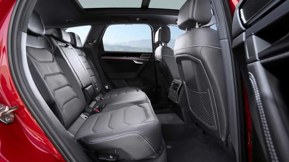 Volkswagen Touareg 3.0 V6 TDI SCR Elegance (11)