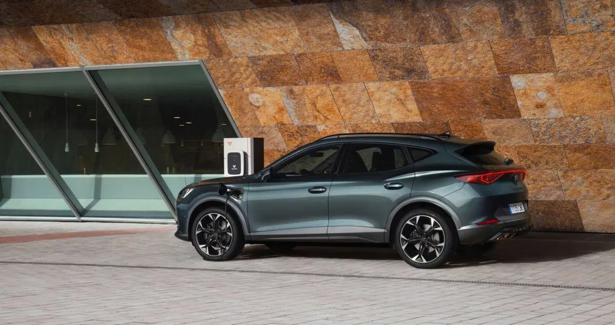 Cupra Formentor: motorizzazioni, allestimenti, optional e prezzi. Guida all’acquisto (3)