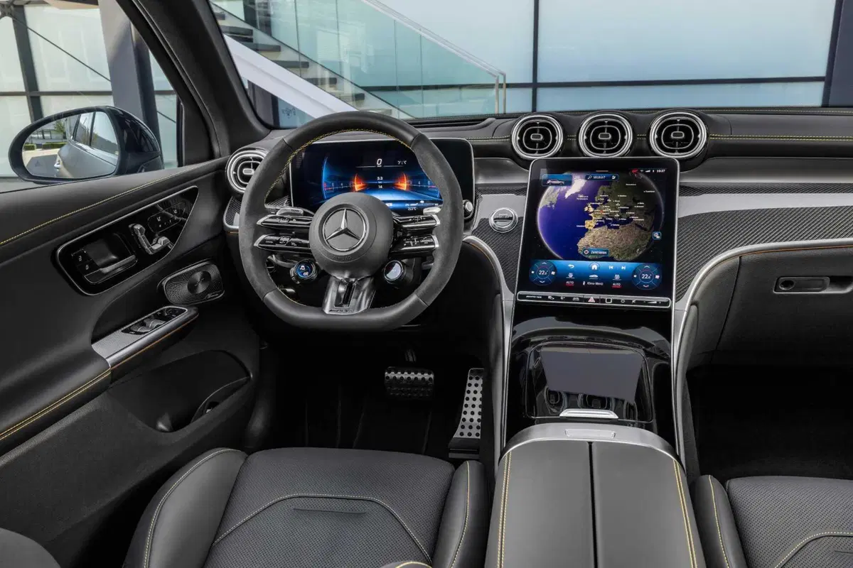 Mercedes GLC, ecco le versioni AMG 43 e AMG 63 E Performance da 680 CV,  (7)